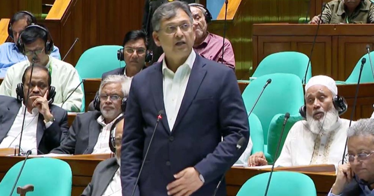 জামায়াত, মির্জা ফখরুল কিংবা ইসলামী ব্যাংক ইসলাম নয়: স্বরাষ্ট্রমন্ত্রী