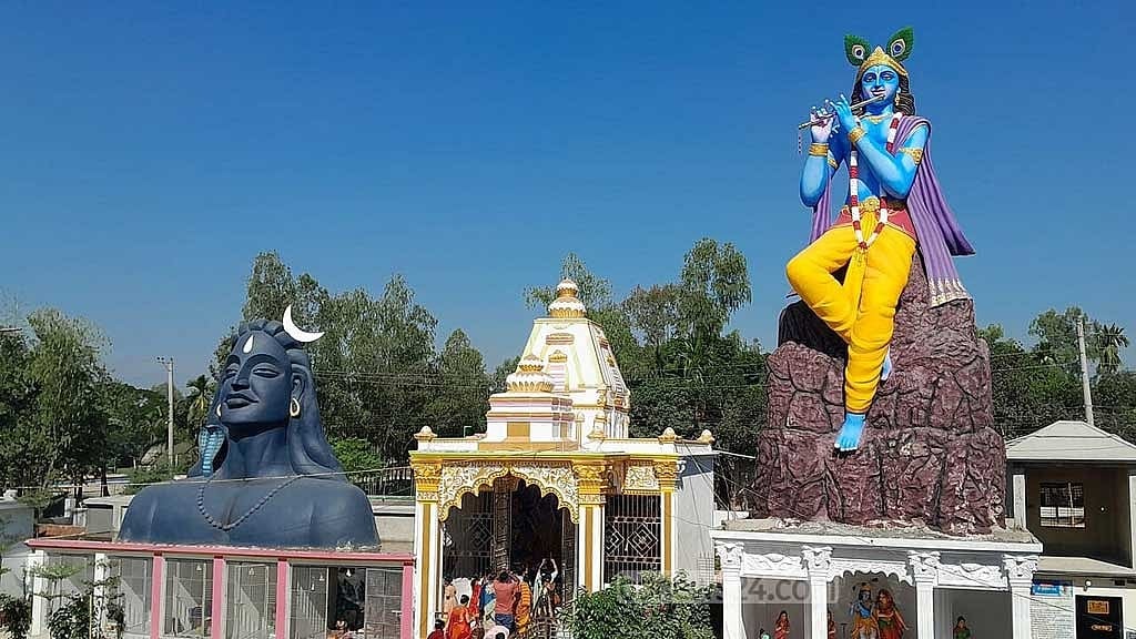 গাইবান্ধায় রাম বিগ্রহ নির্মাণ স্থগিত, অপসারণ দাবি