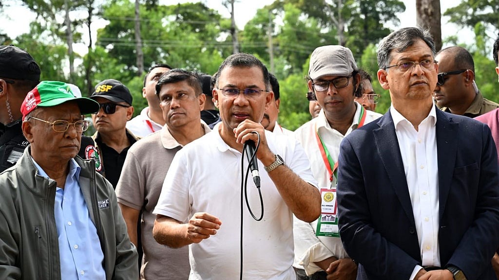 কক্সবাজার সফরে কৃষি ও পরিবেশ উন্নয়নে কর্মসূচি ঘোষণা প্রধানমন্ত্রীর