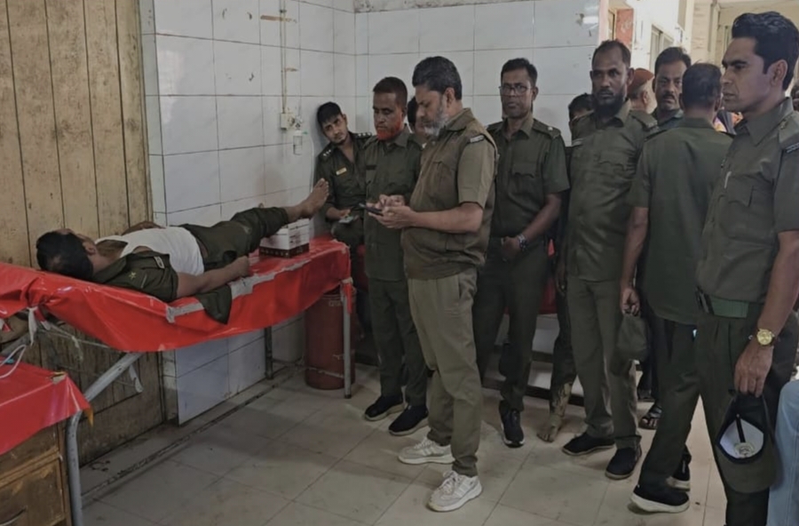 শ্রীপুরে বনভূমি উচ্ছেদ অভিযানে হামলা, ২০ বনকর্মী আহত