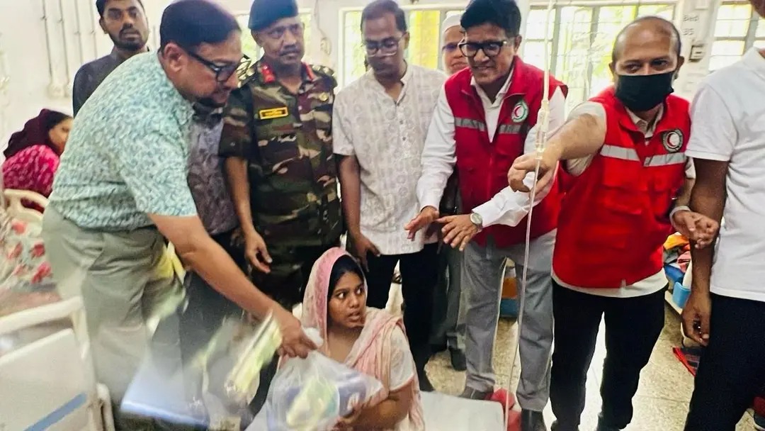 মানবিক সংকটে রেড ক্রিসেন্ট সবসময় অগ্রভাগে: মেয়র শাহাদাত