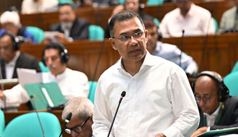 প্রাথমিক শিক্ষকদের ধাপে ধাপে বেতন বাড়ানো হবে: প্রধানমন্ত্রী