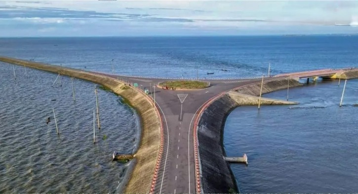 ডাকাত আতঙ্কে অশান্ত কিশোরগঞ্জের বিস্তীর্ণ হাওর