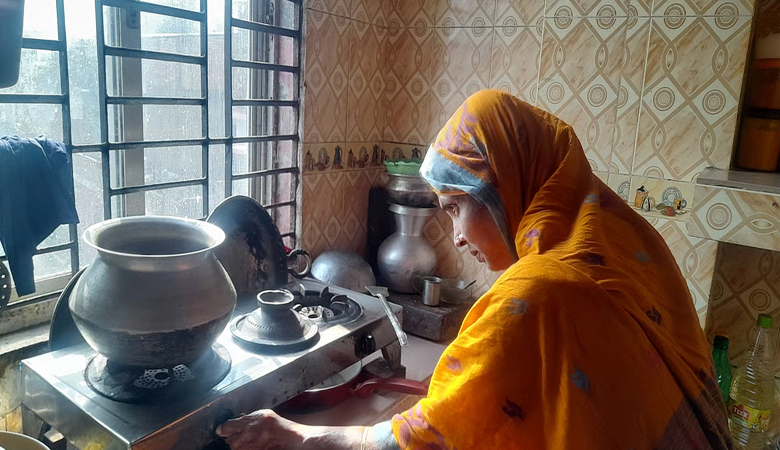 এলএনজি টার্মিনালের ত্রুটিতে তীব্র গ্যাস সংকট