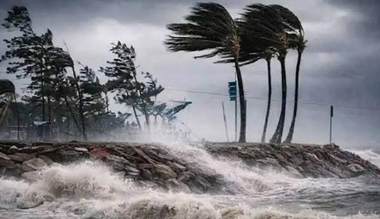 দুপুরের মধ্যে ৭ অঞ্চলে ৬০ কিলোমিটার বেগে ঝড়ের আভাস