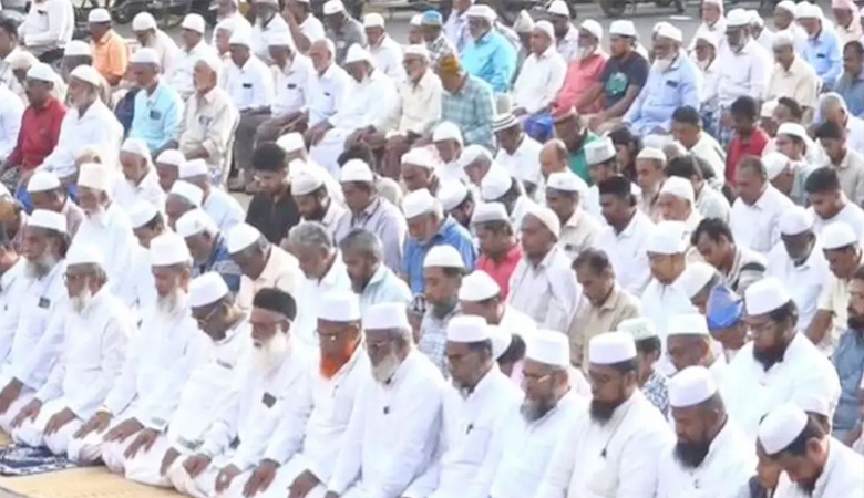 তামিলনাড়ৃতে বৃষ্টির জন্য মুসল্লিদের বিশেষ মোনাজাত