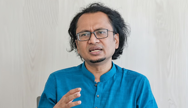 তসলিমা নাসরিন দেশে ফিরতে চাইলে আইন অনুসরণ করে আবেদন করতে পারবেন
