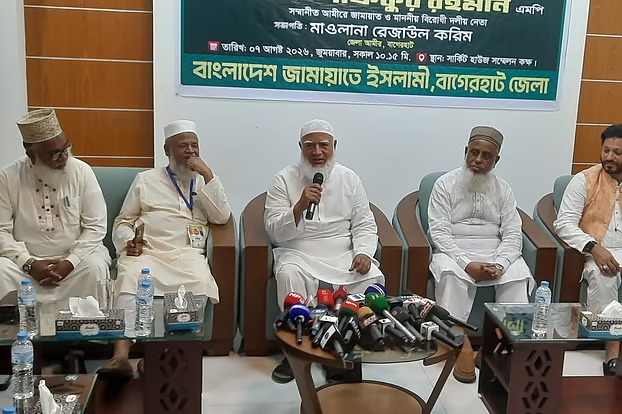 শেখ হাসিনাকে ফিরিয়ে আনতে দেরি কেন, প্রশ্ন শফিকুর রহমানের