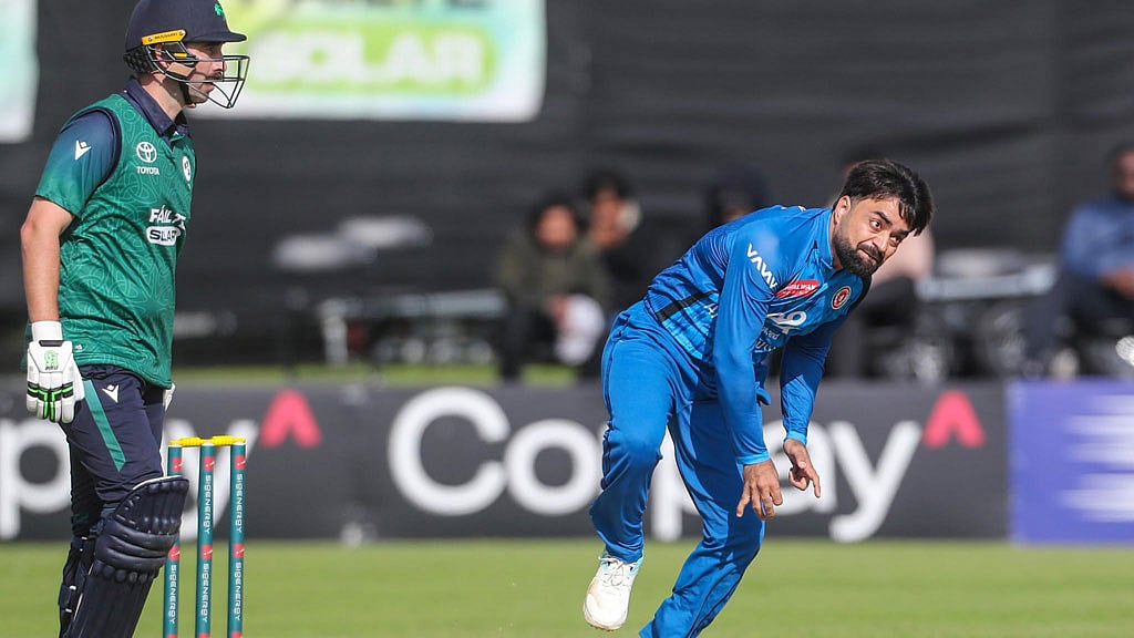 এবার ওয়ানডেতে রাশিদের ৬ উইকেট