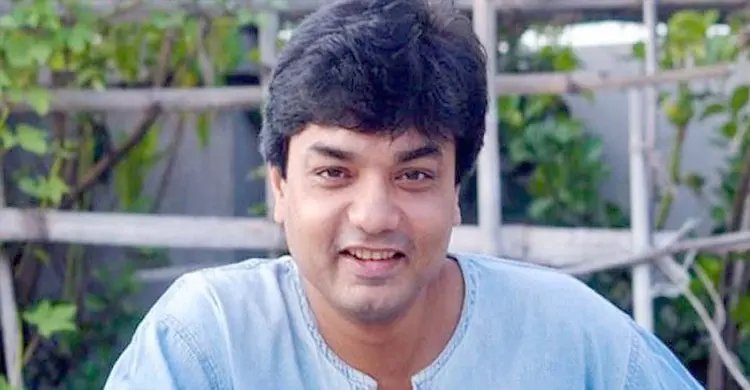 পাঁচ বছর পর সিনেমার গানে ফিরলেন আগুন