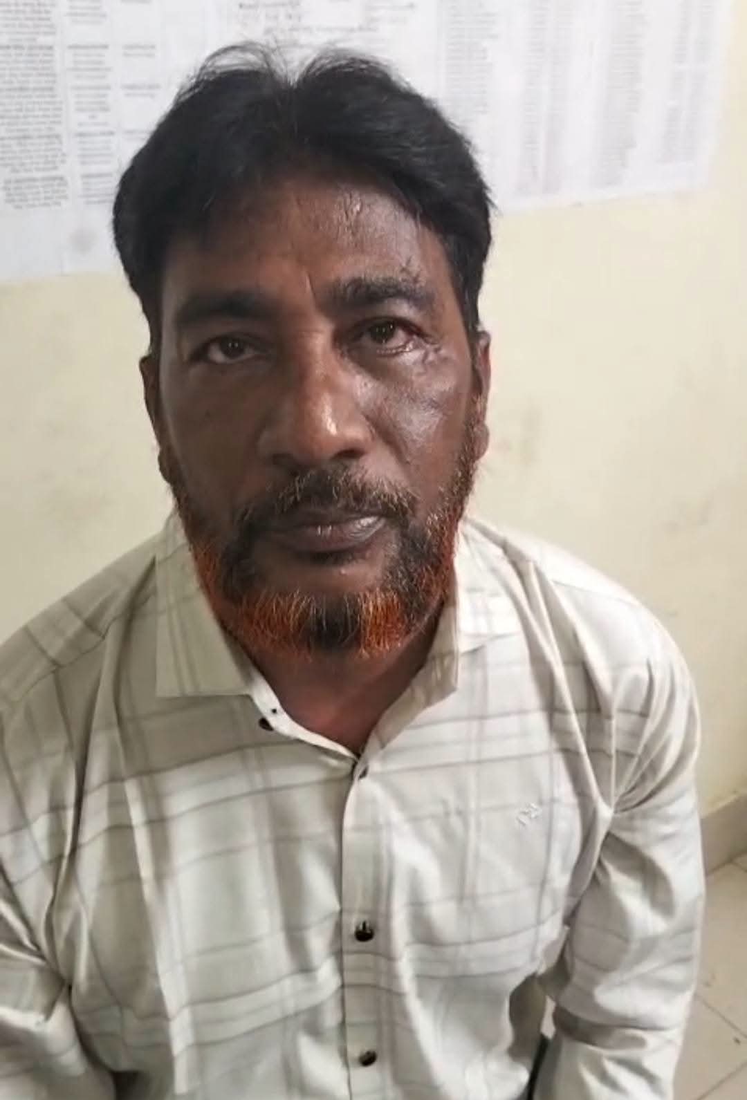 থানায় সিআইডি কর্মকর্তাকে থাপ্পড়, কৃষকদল নেতা গ্রেফতার