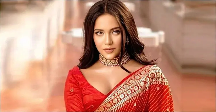 মাহি আসছেন তিন রূপে