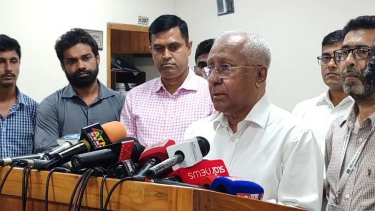 রাষ্ট্রপতি নির্বাচনে ইসিতে ক্ষমতাসীন ও বিরোধী দলের মনোনয়নপত্র জমা তিনটি