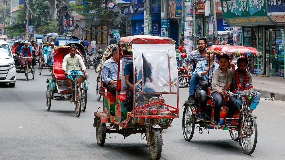ব্যাটারিচালিত রিকশা তৈরি বন্ধে নির্ধারিত কারখানা ঠিক করার উদ্যোগ