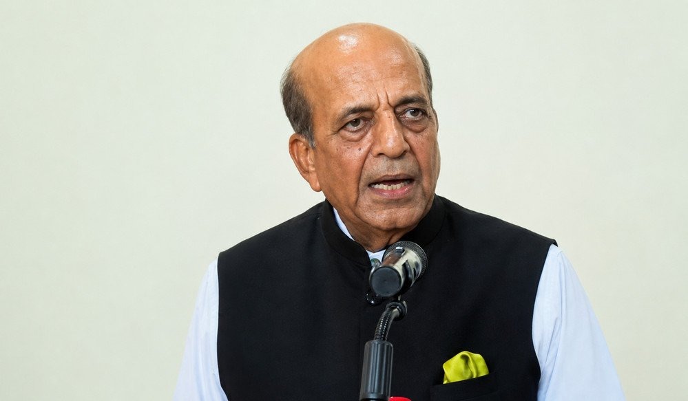 তারেক রহমানের ভারত সফর দ্রুত চান দীনেশ ত্রিবেদী