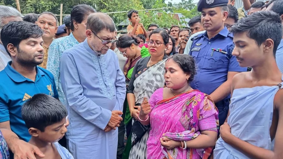 ব্যাঙের ছাতার মতো হাসপাতাল এখন সমস্যার কারণ
