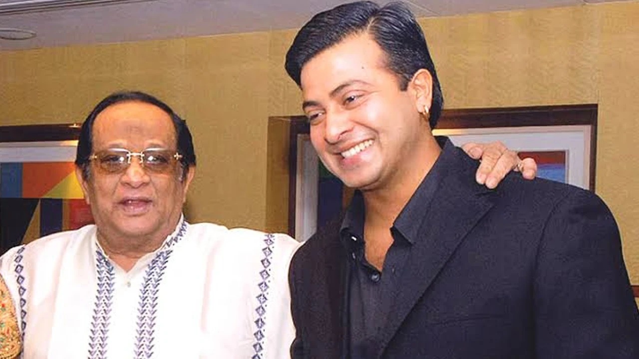 নায়করাজের শূন্যতা আজও অনুভব করেন শাকিব খান