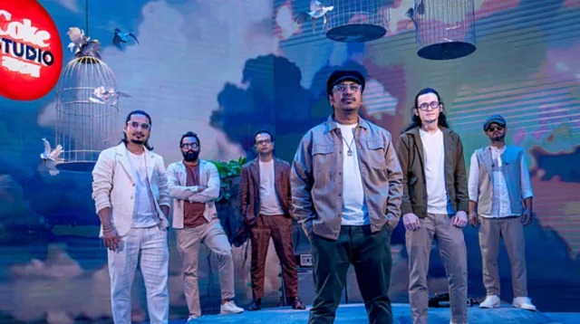 শিকড়ের টানে চা-শিল্পীদের ‘মুল্লুক’ গান
