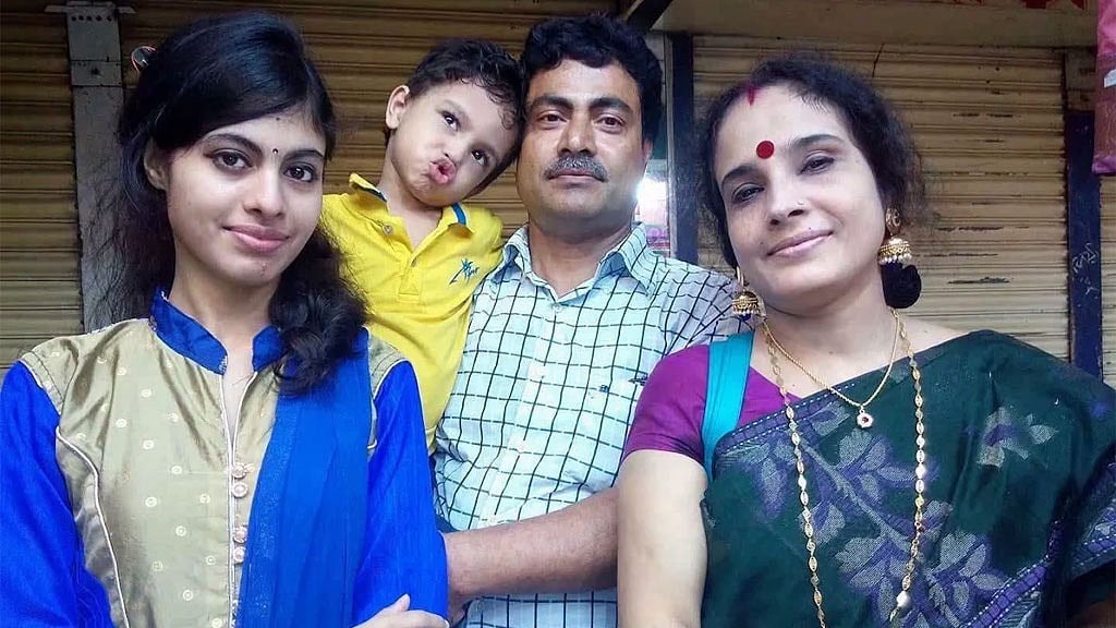 রংপুরে সাবেক শিক্ষকসহ একই পরিবারের চারজনের লাশ উদ্ধার