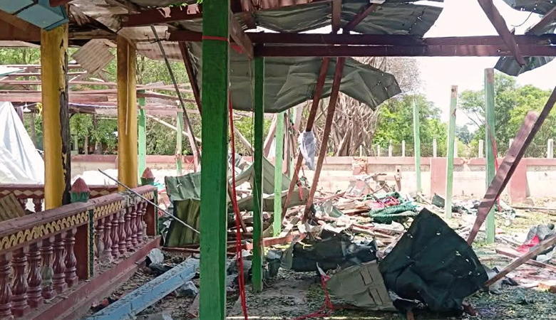 মিয়ানমারে বৌদ্ধ মঠে বিমান হামলা, নিহত ১৪
