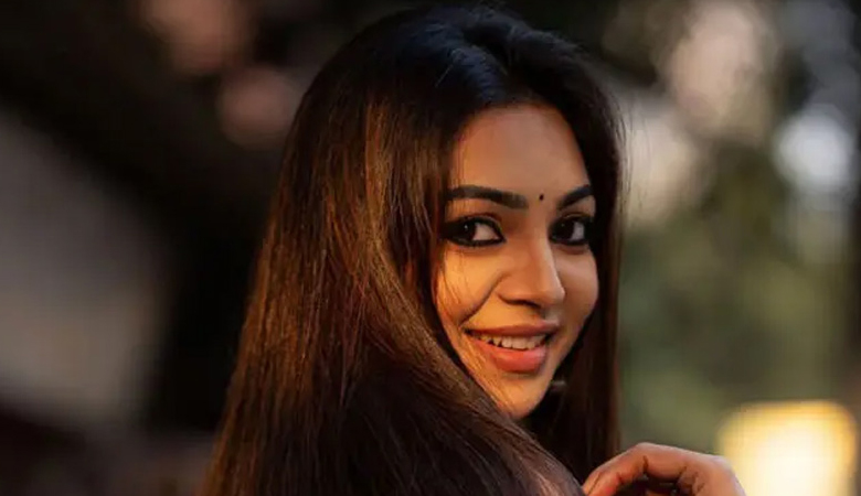 তৃতীয় বিয়ের গুঞ্জন নিয়ে মুখ খুললেন অভিনেত্রী প্রভা