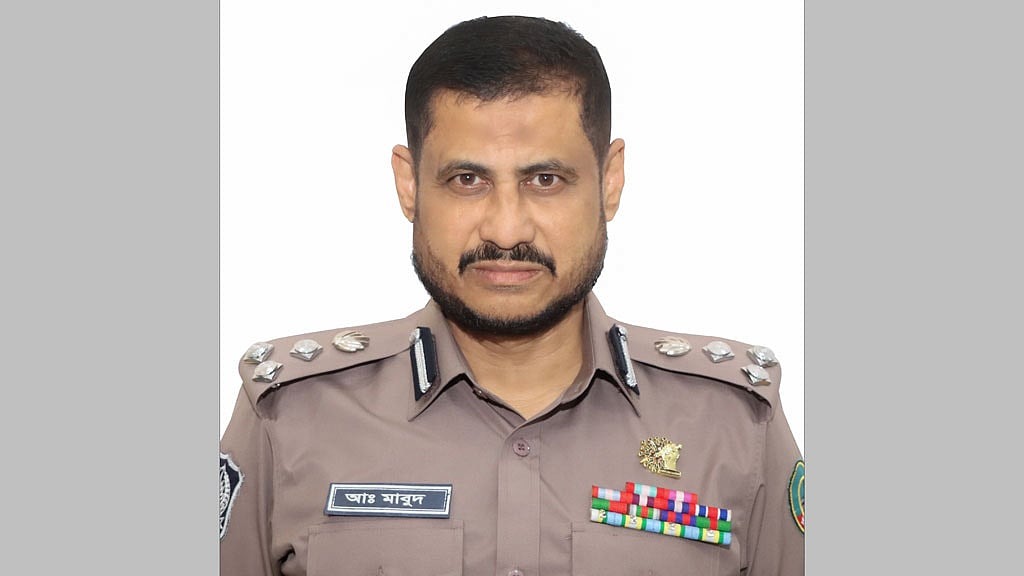 তেরো দিনের মাথায় রংপুরের পুলিশ কমিশনার বদলি