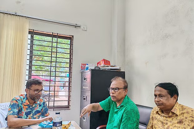 অভিনেতা ফজলুর রহমান বাবুর ফরিদপুরের বাড়িতে চুরি