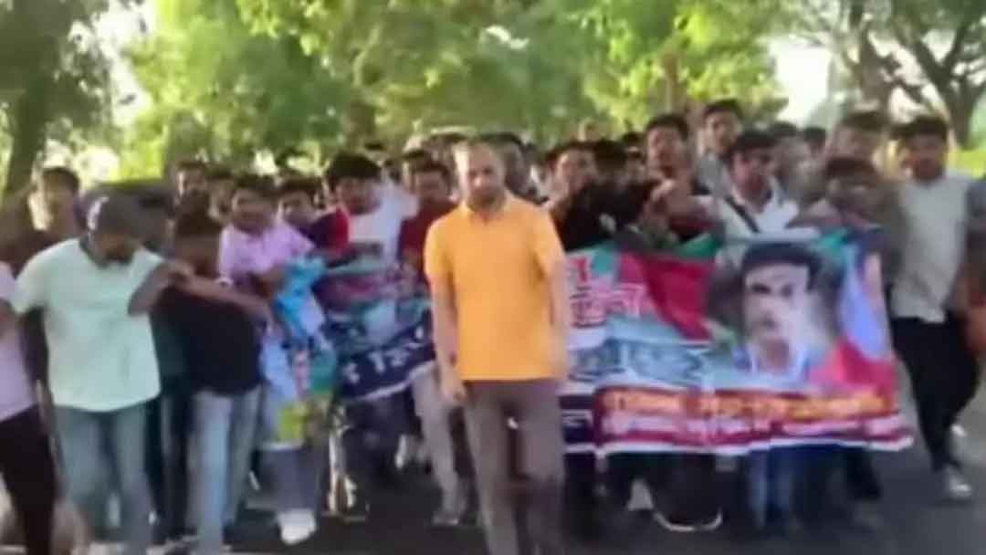 আনোয়ারায় ছাত্রলীগের ঝটিকা মিছিল, ৫৭ সেকেন্ডের ভিডিও ভাইরাল