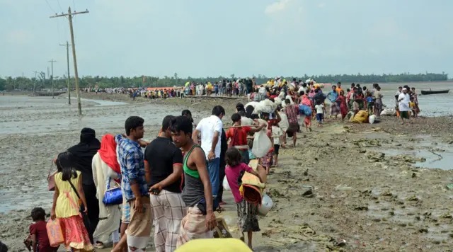 রোহিঙ্গা জনগোষ্ঠী: অনিশ্চয়তার পথে যাত্রা