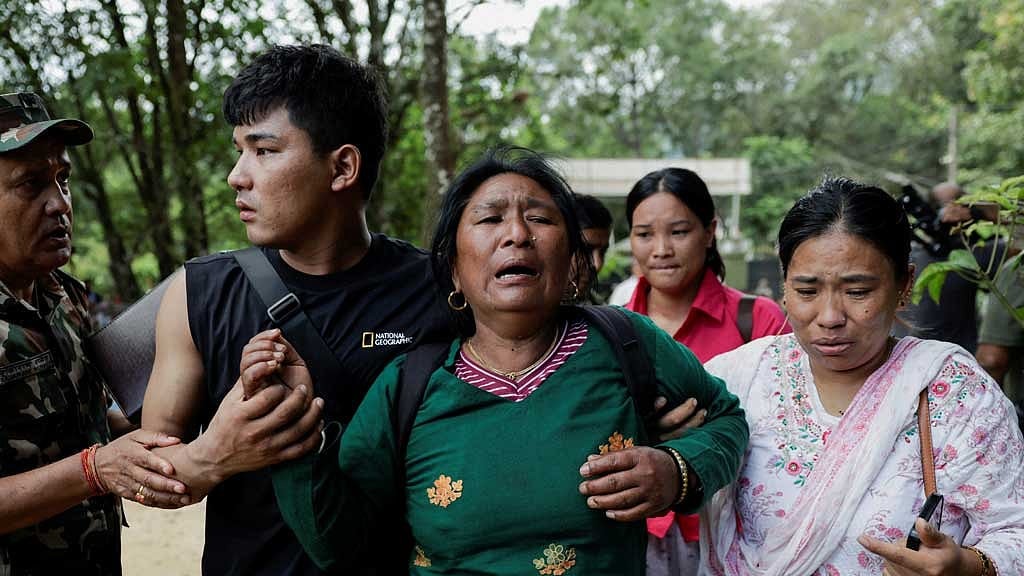 নেপালের বন্যা-ধসে মৃত্যু বেড়ে ৫৩৮, নিখোঁজ প্রায় এক হাজার