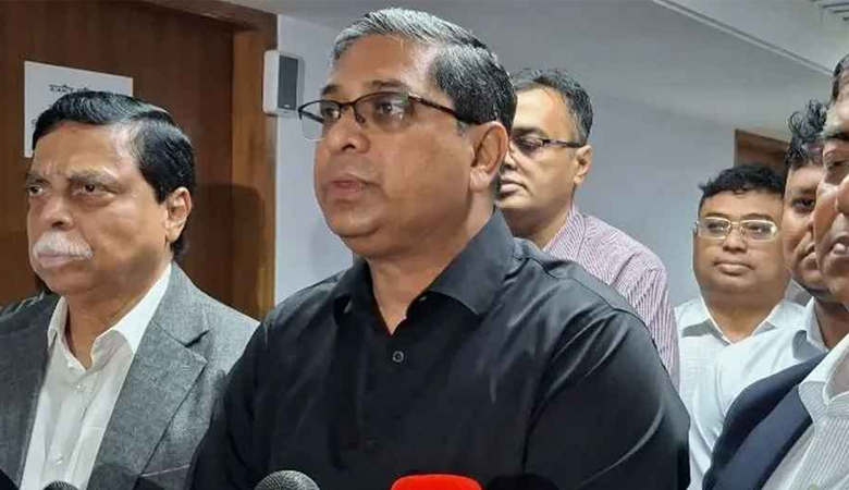 সেপ্টেম্বর থেকে ৬ মাসের মধ্যে ২ লাখ শ্রমিক নেবে মালয়েশিয়া