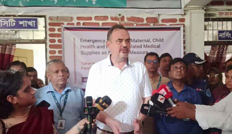 স্বাস্থ্যখাতে ২৪ লাখ ডলারের সরঞ্জাম দিচ্ছে যুক্তরাষ্ট্র