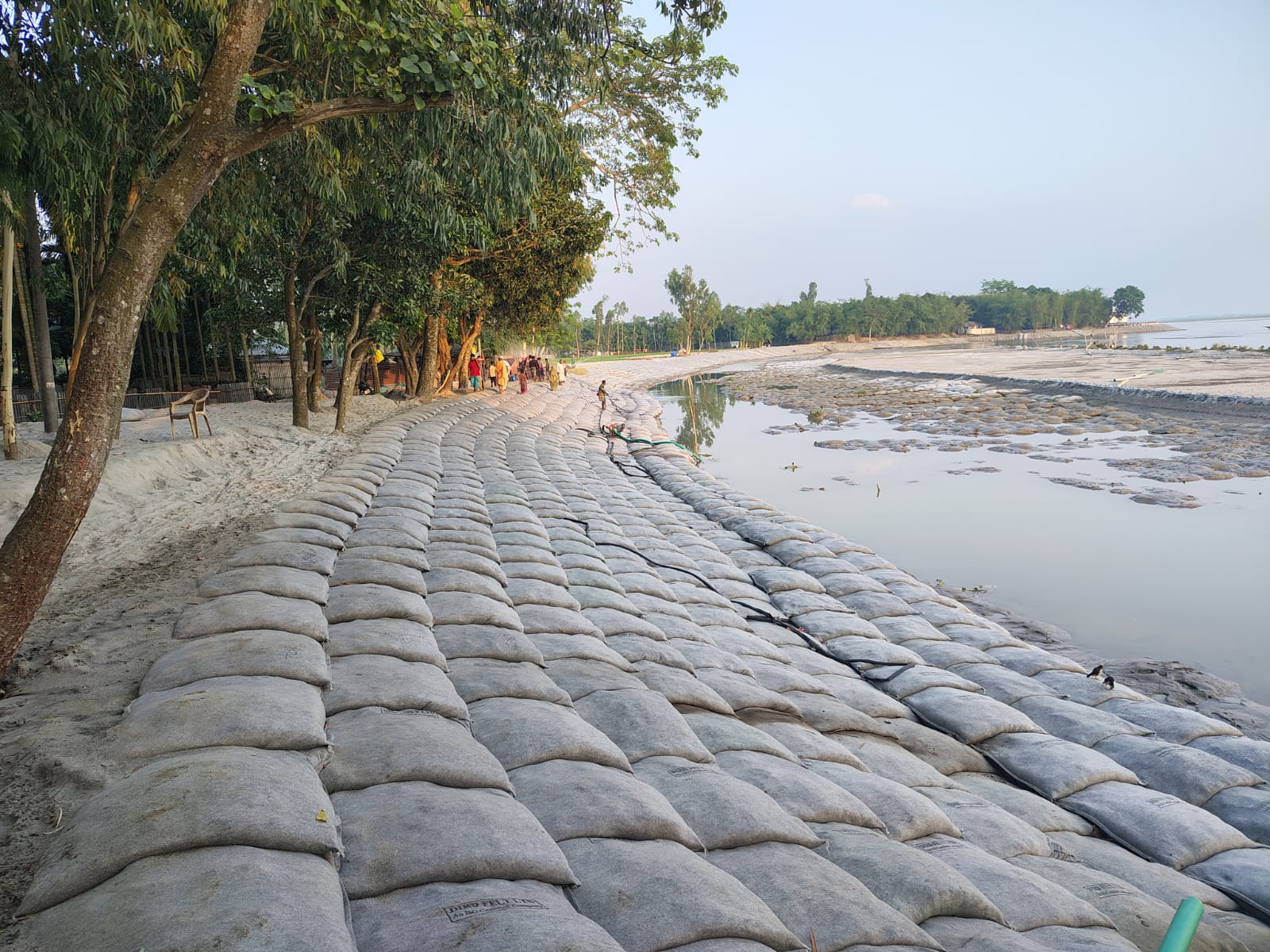 তিস্তা তীর সংরক্ষণে কুড়িগ্রামে নদীপাড়ে ফিরছে স্বস্তি