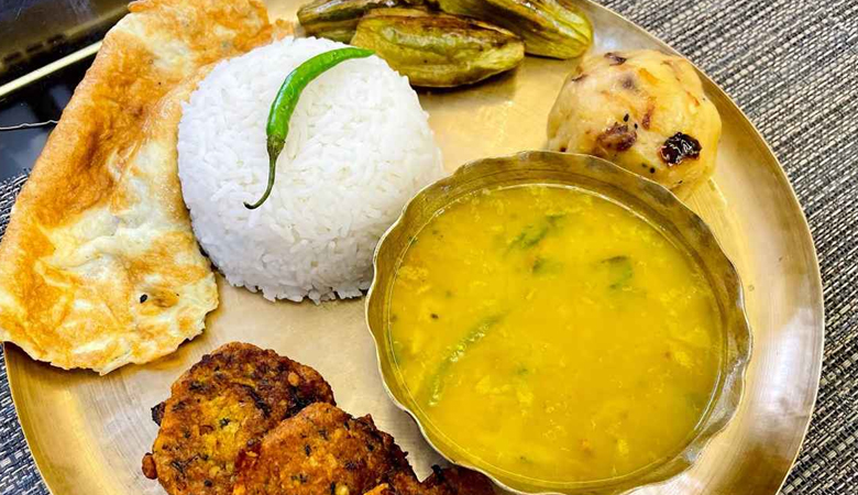দামি খাবার নয়, ডাল-ভাতেই মিলবে পুষ্টি