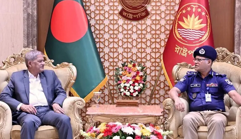 বিচারবহির্ভূত হত্যা ও মিথ্যা মামলা বন্ধে পুলিশকে রাষ্ট্রপতির নির্দেশ