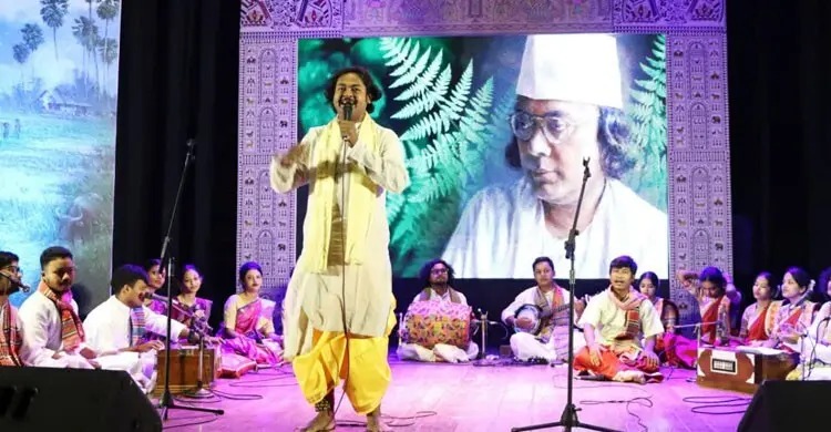লেটোগান-কবিগানের সুরে জেগে উঠল বিদ্রোহী নজরুল