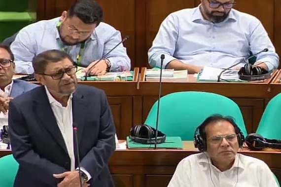 হামের টিকার সংকটের পেছনে নীতি বদলের জটিলতা