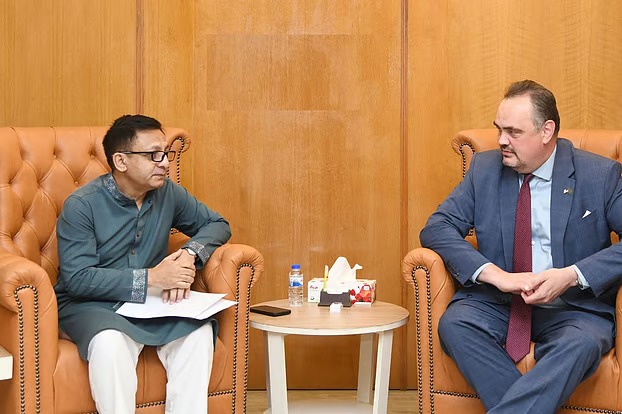 এলএনজি টার্মিনালে মার্কিন বিনিয়োগে স্বচ্ছতার বার্তা