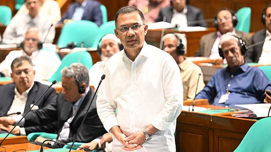 প্রধানমন্ত্রীর দেড়শ টাকার খাবারের দাওয়াত পেলেন বিরোধীদলীয় নেতা