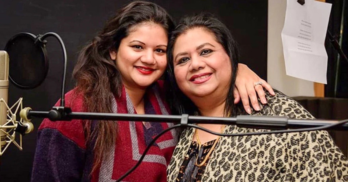 রুনা লায়লার অসুস্থতা নিয়ে গুজব, ক্ষোভ মেয়ের