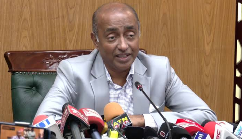সন্ত্রাস দমনে ক্রসফায়ারের পথে যাবে না সরকার: আইনমন্ত্রী