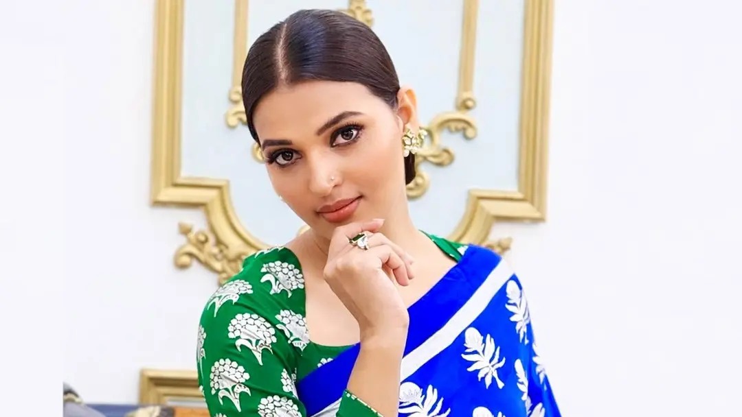 সম্পর্ক দীর্ঘস্থায়ী করতে শুধু ভালোবাসা যথেষ্ট নয় : বর্ষা