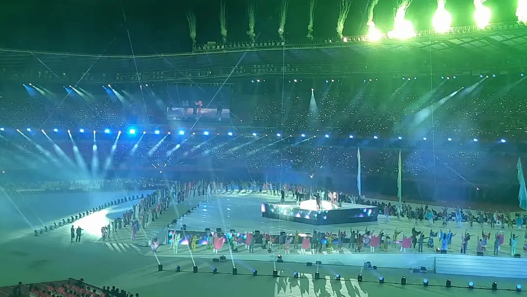ফাঁকা গ্যালারি, এশিয়ান গেমসের সাদামাটা উদ্বোধন