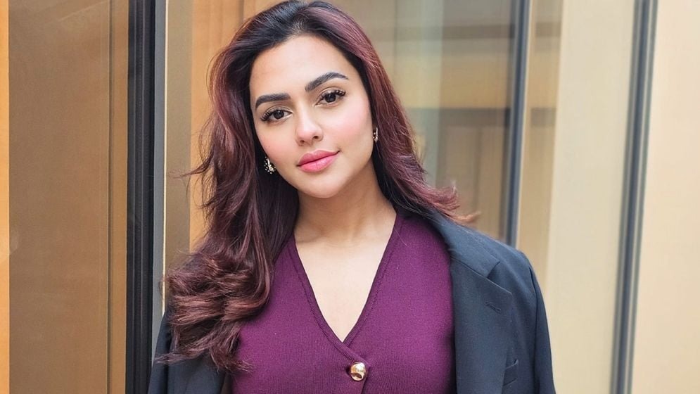 নতুন চুক্তি করলেন নুসরাত ফারিয়া