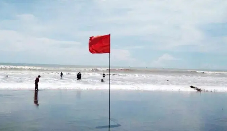 বঙ্গোপসাগরে গভীর নিম্নচাপ, বন্দরে ৩ নম্বর সংকেত