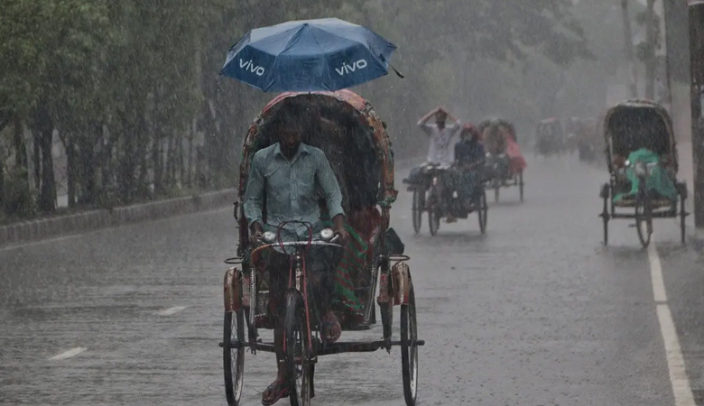 দুপুরের মধ্যে ঢাকায় বজ্রসহ বৃষ্টি হতে পারে