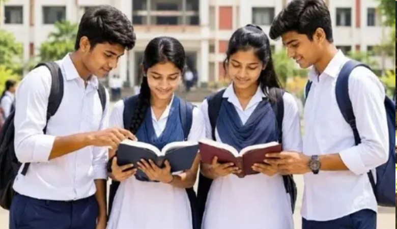 আজ থেকে একাদশ শ্রেণির ক্লাস শুরু