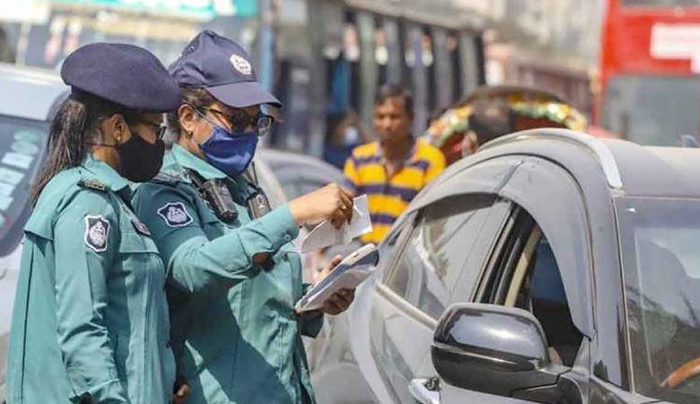 নারীবান্ধব পুলিশিং জোরদারে নানা উদ্যোগ, বাড়ছে নারী সদস্য