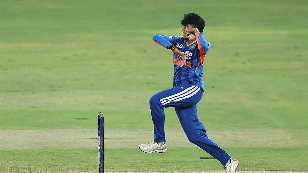 ভারতীয় স্পিনারের বিশ্বরেকর্ড