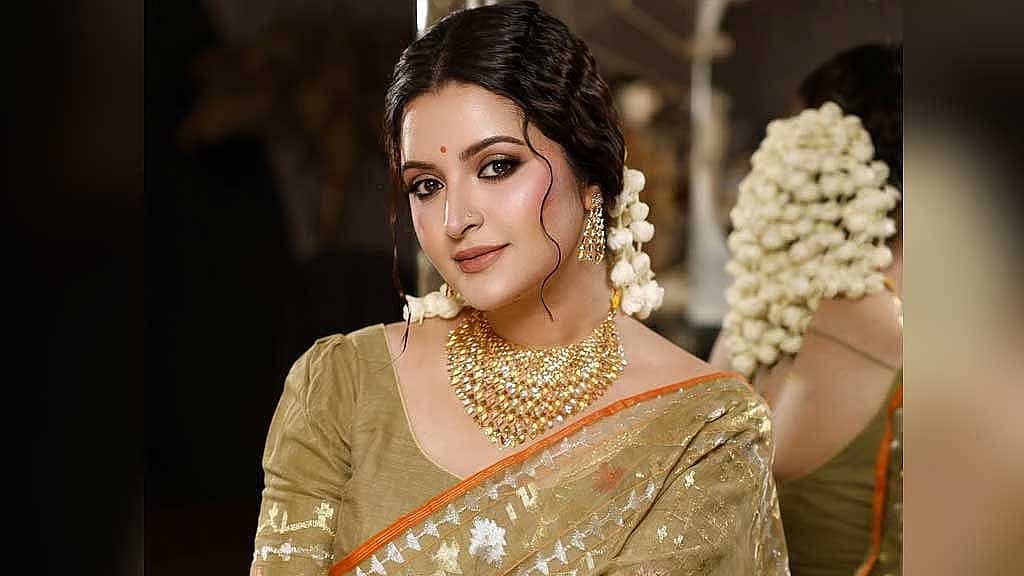 পায়ের ব্যথায় আদালতে যাননি পরীমনি, জামিন বাতিল চায় রাষ্ট্রপক্ষ